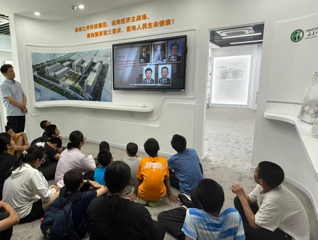 44582c8b49eb09b798d3ccd586370b5